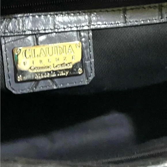 Claudia Firenze embossed crocodile handbag - Picture 9 of 10